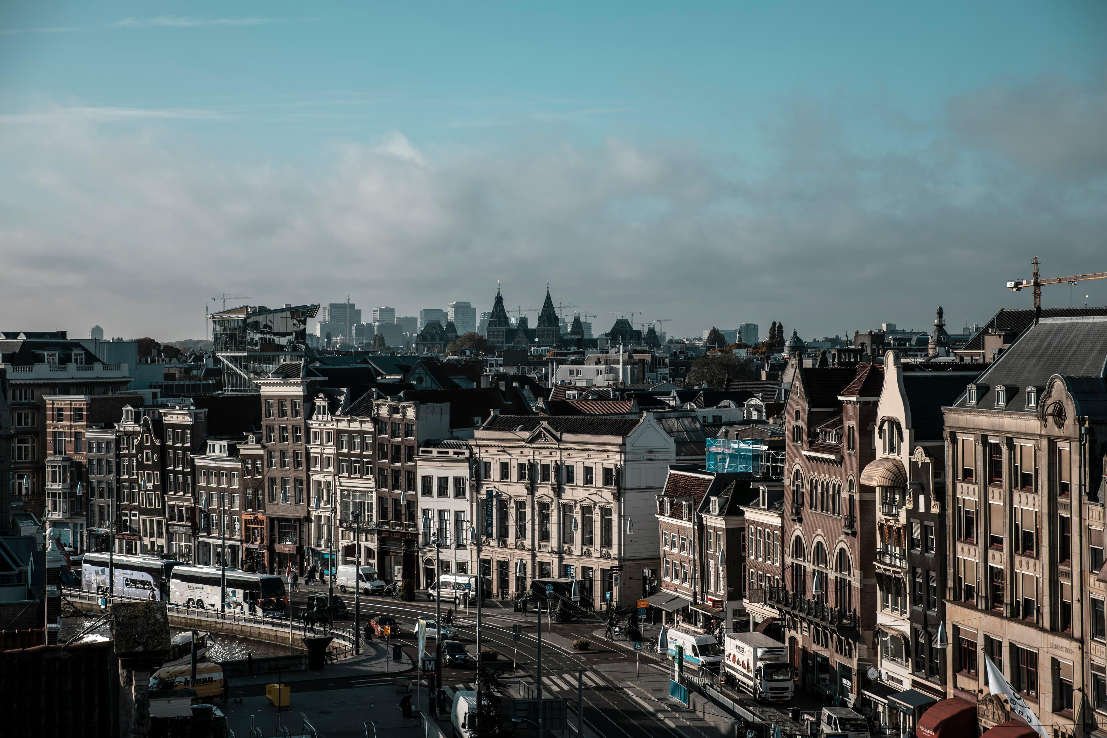 About Amsterdam's jobs market
